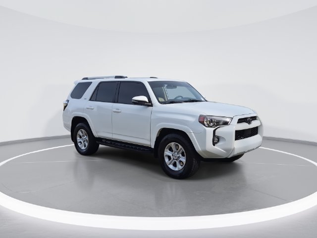 Used 2022 Toyota 4Runner SR5 Premium w/ Moonroof Package RWD image 2