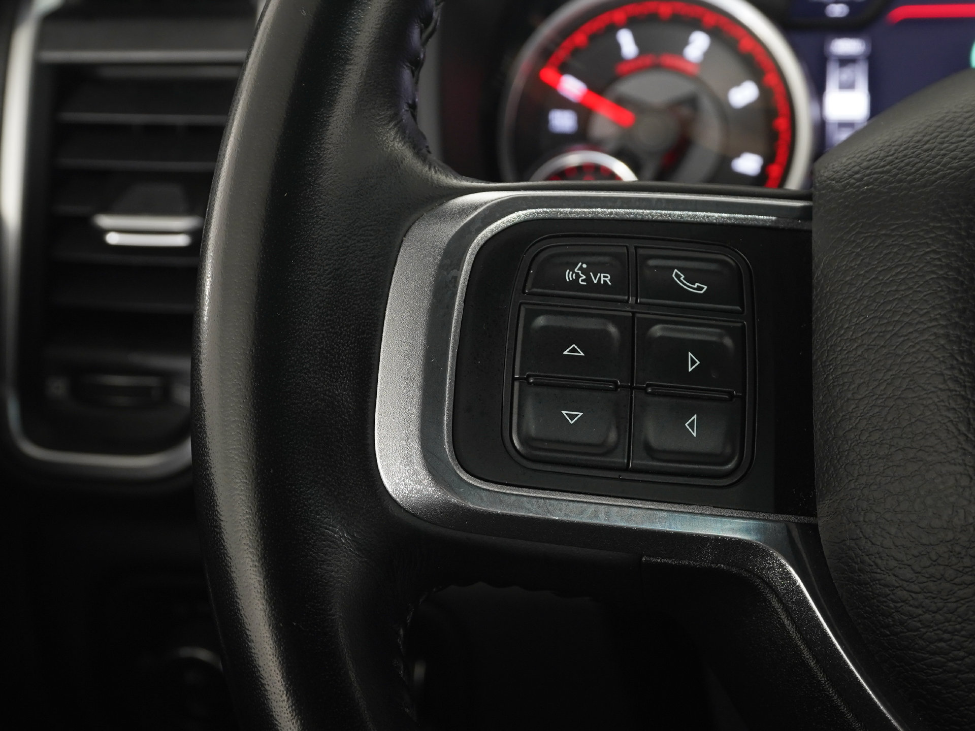 Used 2022 RAM 2500 Laramie AWD/4WD image 21
