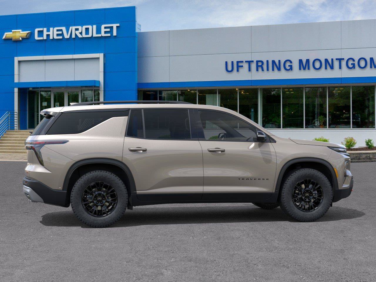 New 2027 Chevrolet Traverse Z71 w/ Enhanced Driving Package AWD/4WD image 5