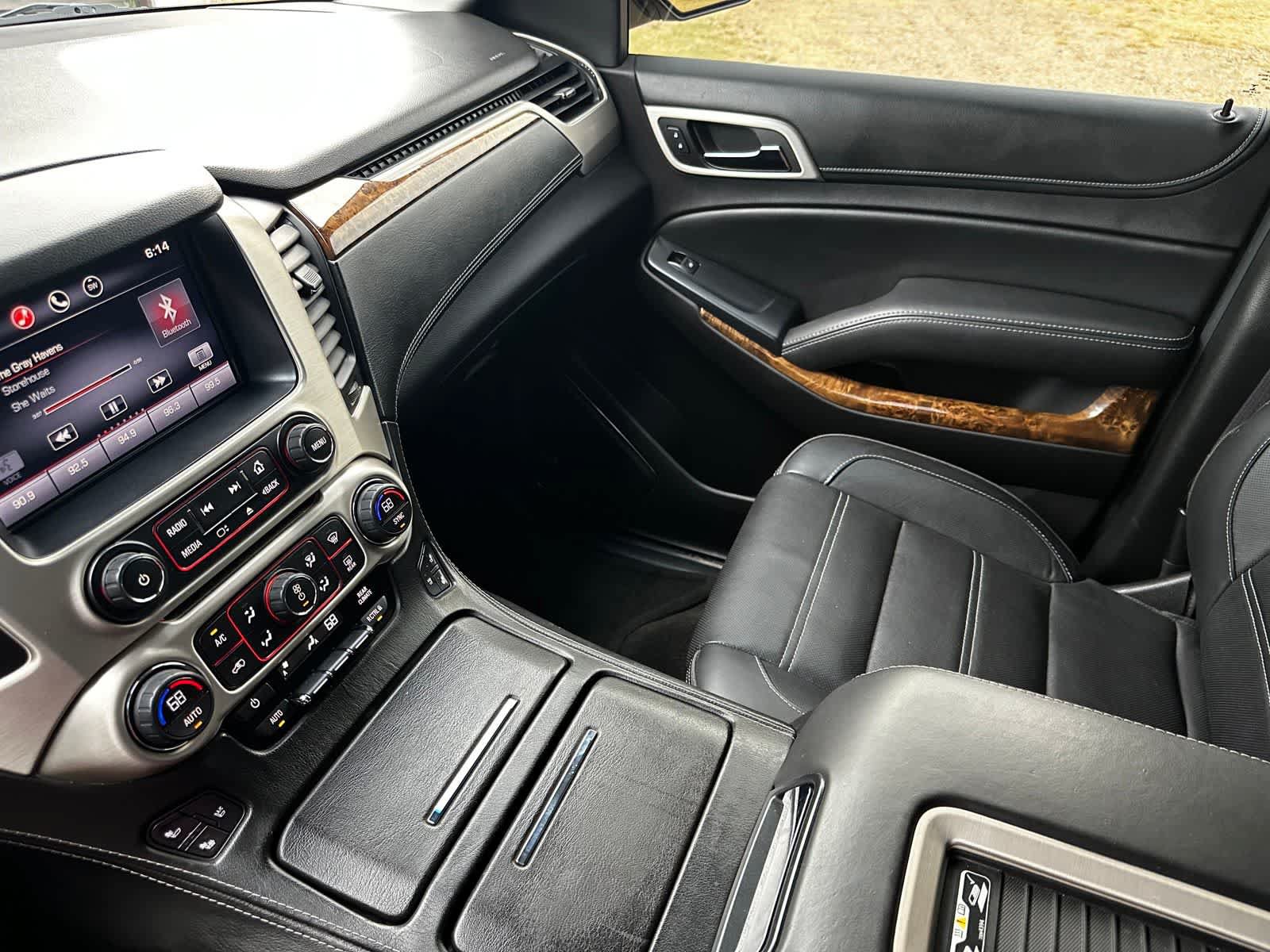 Used 2015 GMC Yukon Denali w/ Open Road Package RWD image 7