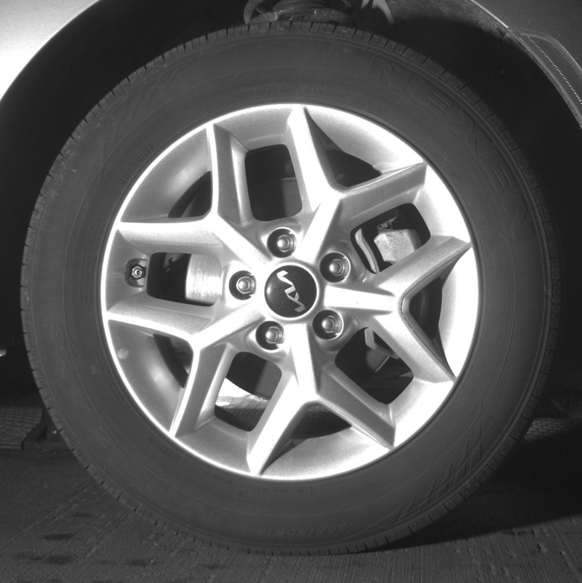 Used 2025 Kia Soul LX w/ LX Technology Package FWD image 18