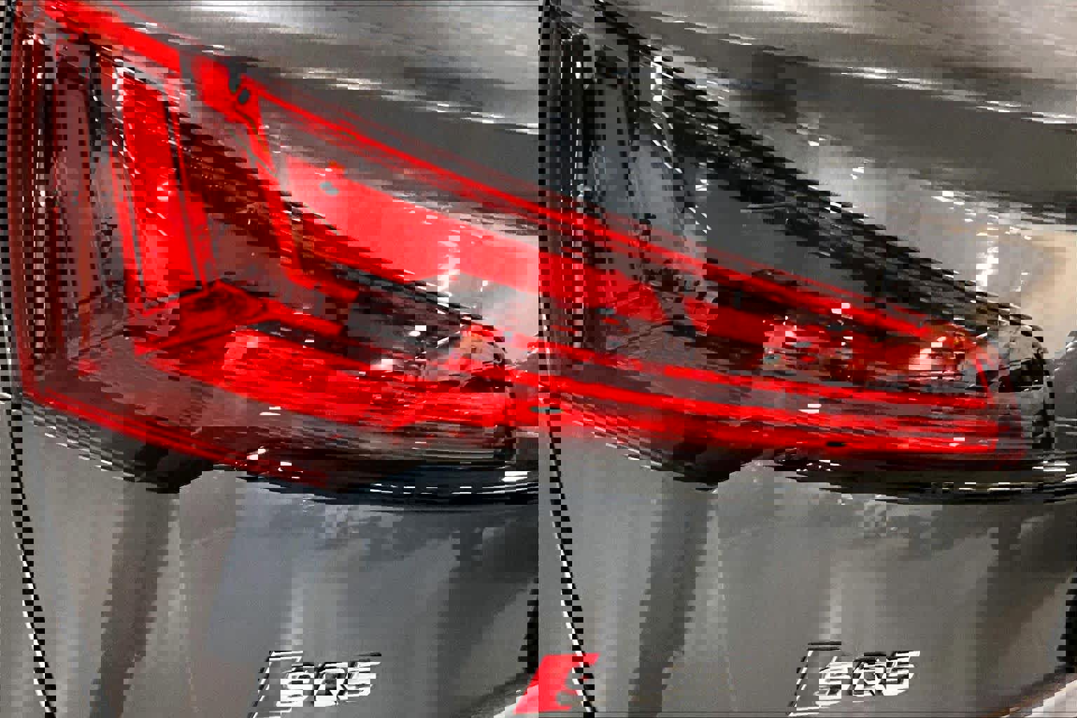 Used 2022 Audi SQ5 Premium Plus w/ Premium Plus Package image 30