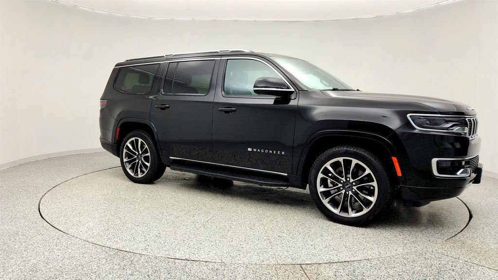 Used 2023 Jeep Wagoneer Series II w/ Premium Group I image 3