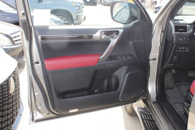 Certified 2023 Lexus GX 460 Premium w/ Premium Package AWD/4WD image 11