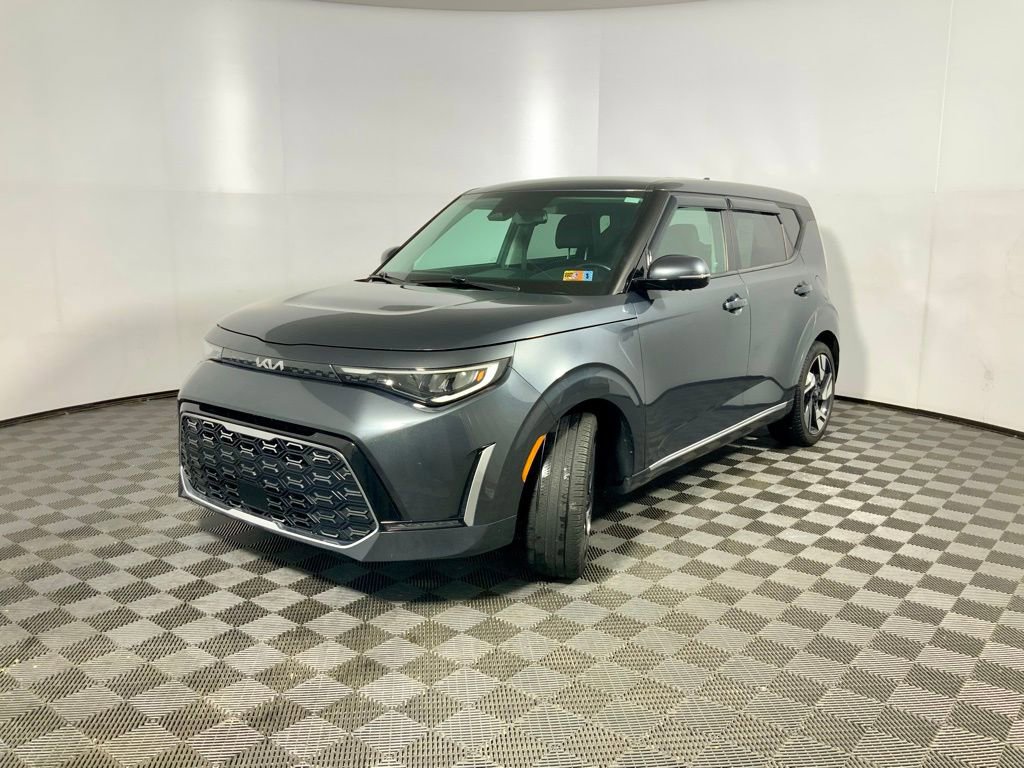 Used 2023 Kia Soul GT-Line w/ GT-Line Technology Package image 11