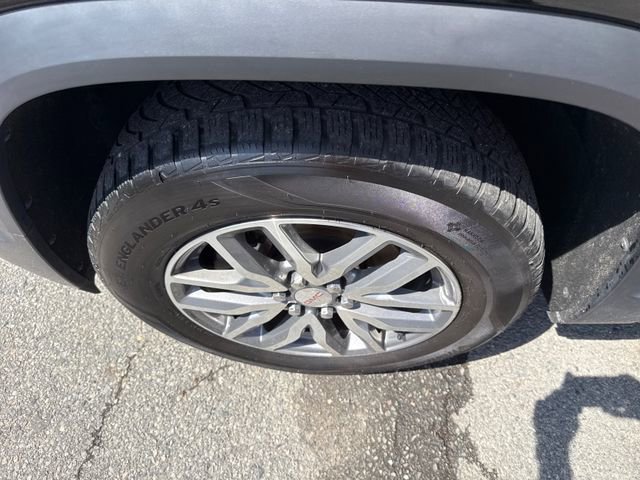 Used 2019 GMC Acadia SLE w/ Driver Alert Package I image 15