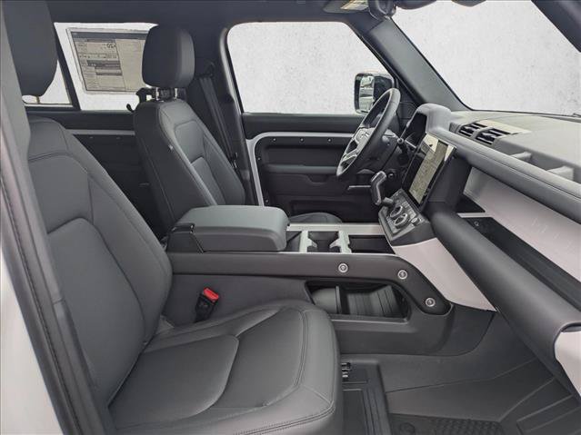 New 2026 Land Rover Defender 110 S AWD/4WD image 17