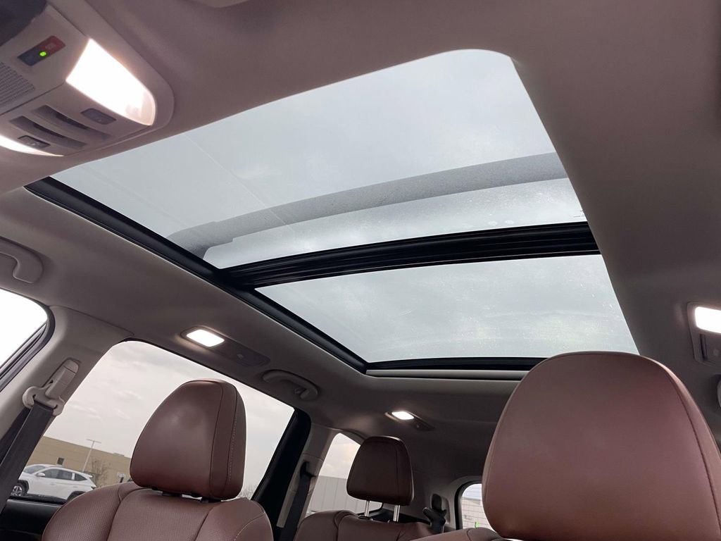 Used 2019 Subaru Ascent Touring w/ Popular Package #2A image 11