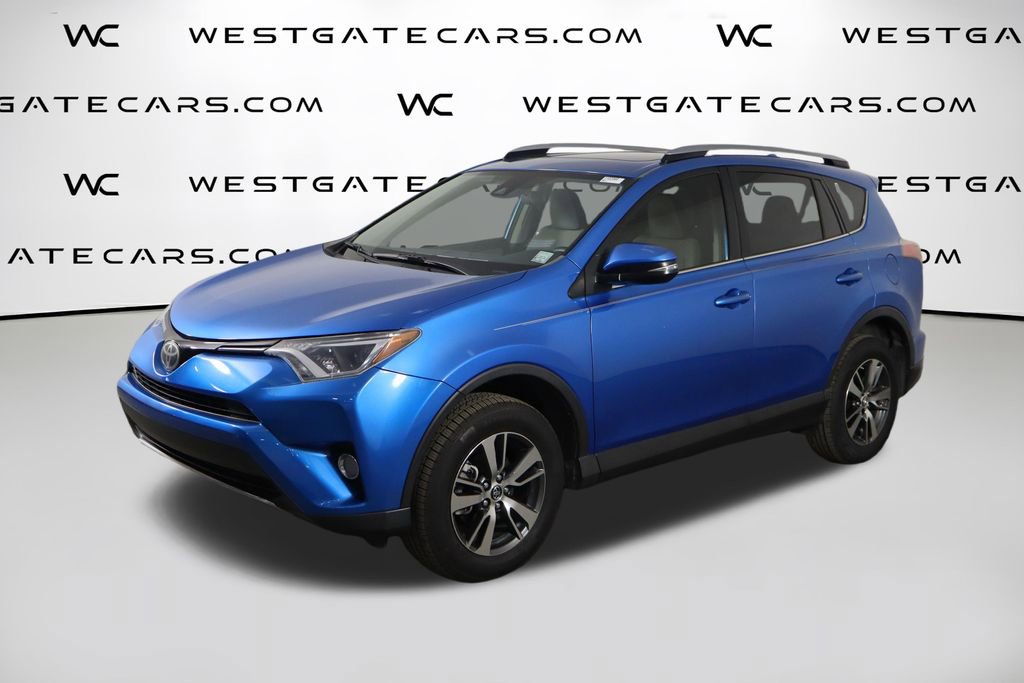 Used 2018 Toyota RAV4 XLE FWD image 1