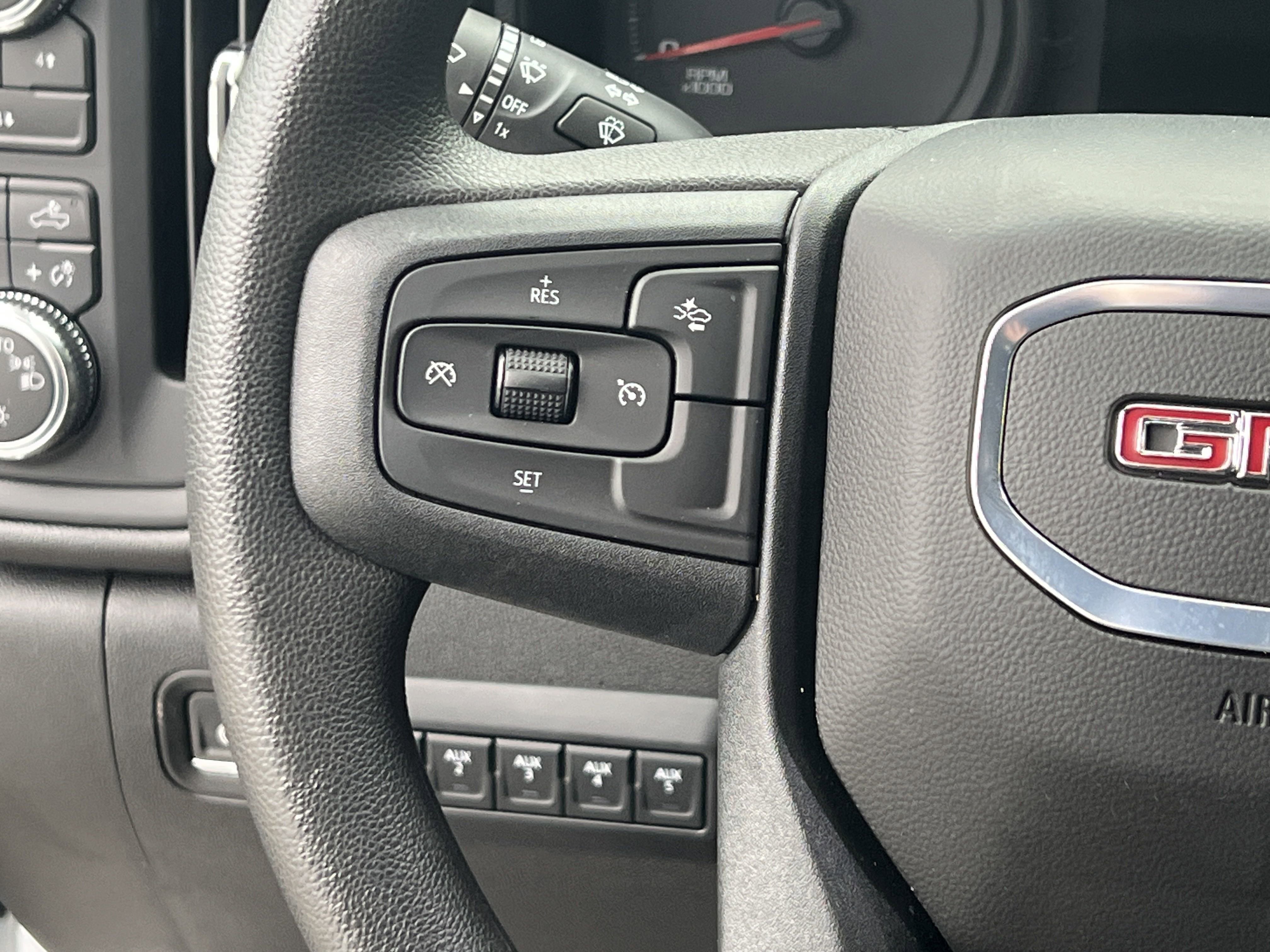 New 2025 GMC Sierra 3500 Pro w/ Convenience Package image 20