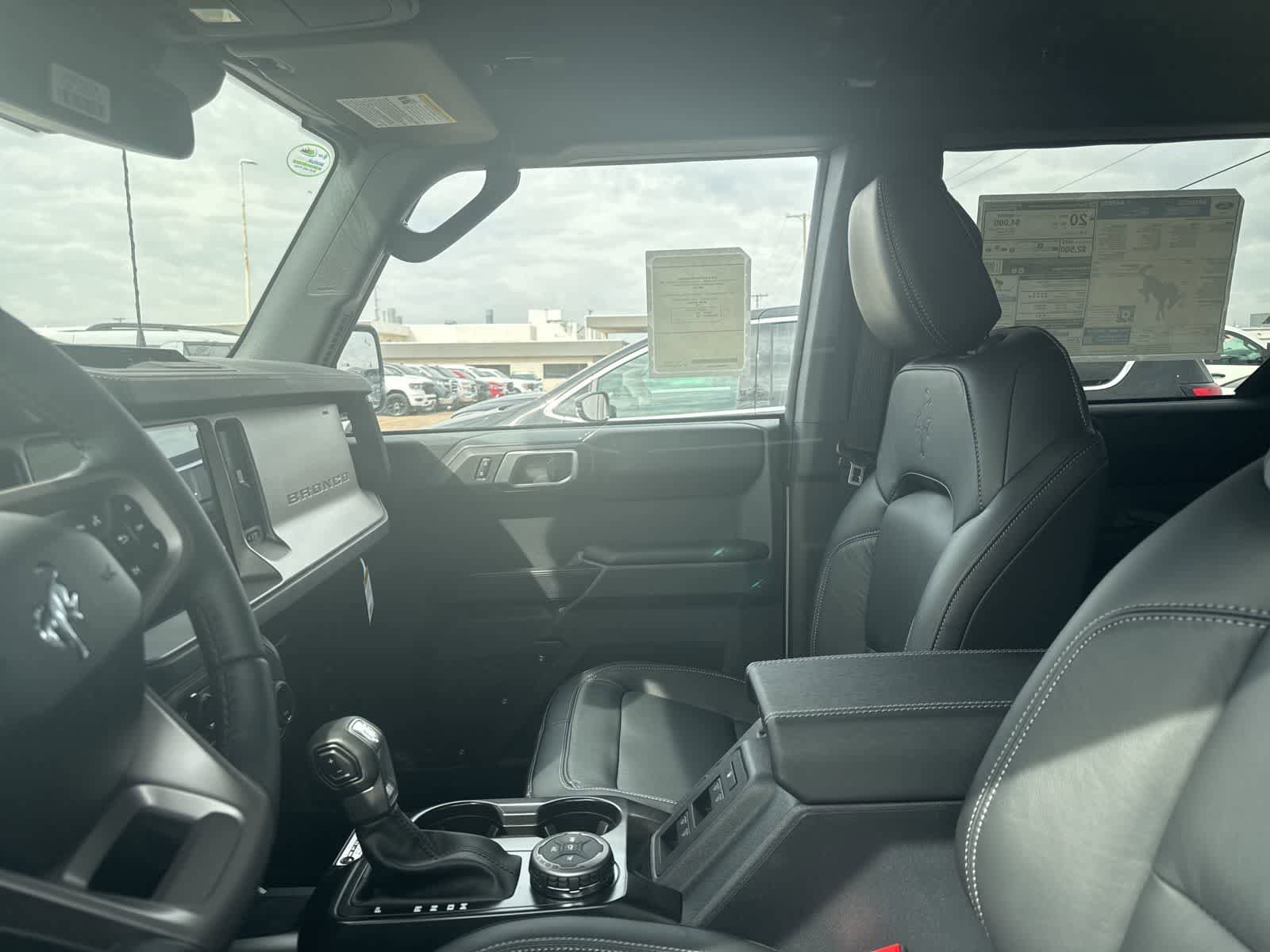 New 2026 Ford Bronco Outer Banks image 27