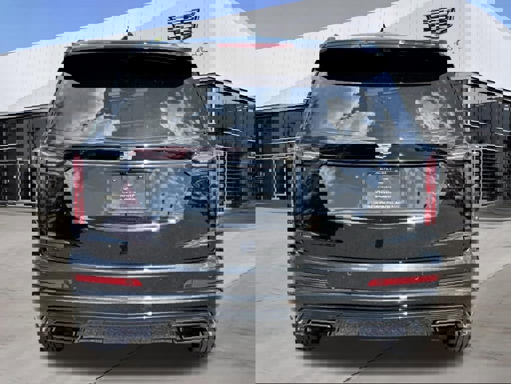 Certified 2024 Cadillac XT6 Sport w/ LPO, ONYX Package image 6