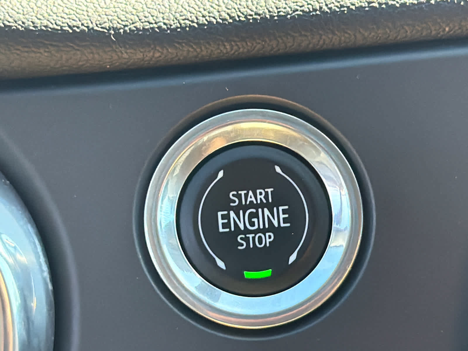 Certified 2020 Chevrolet Blazer LT AWD/4WD image 16