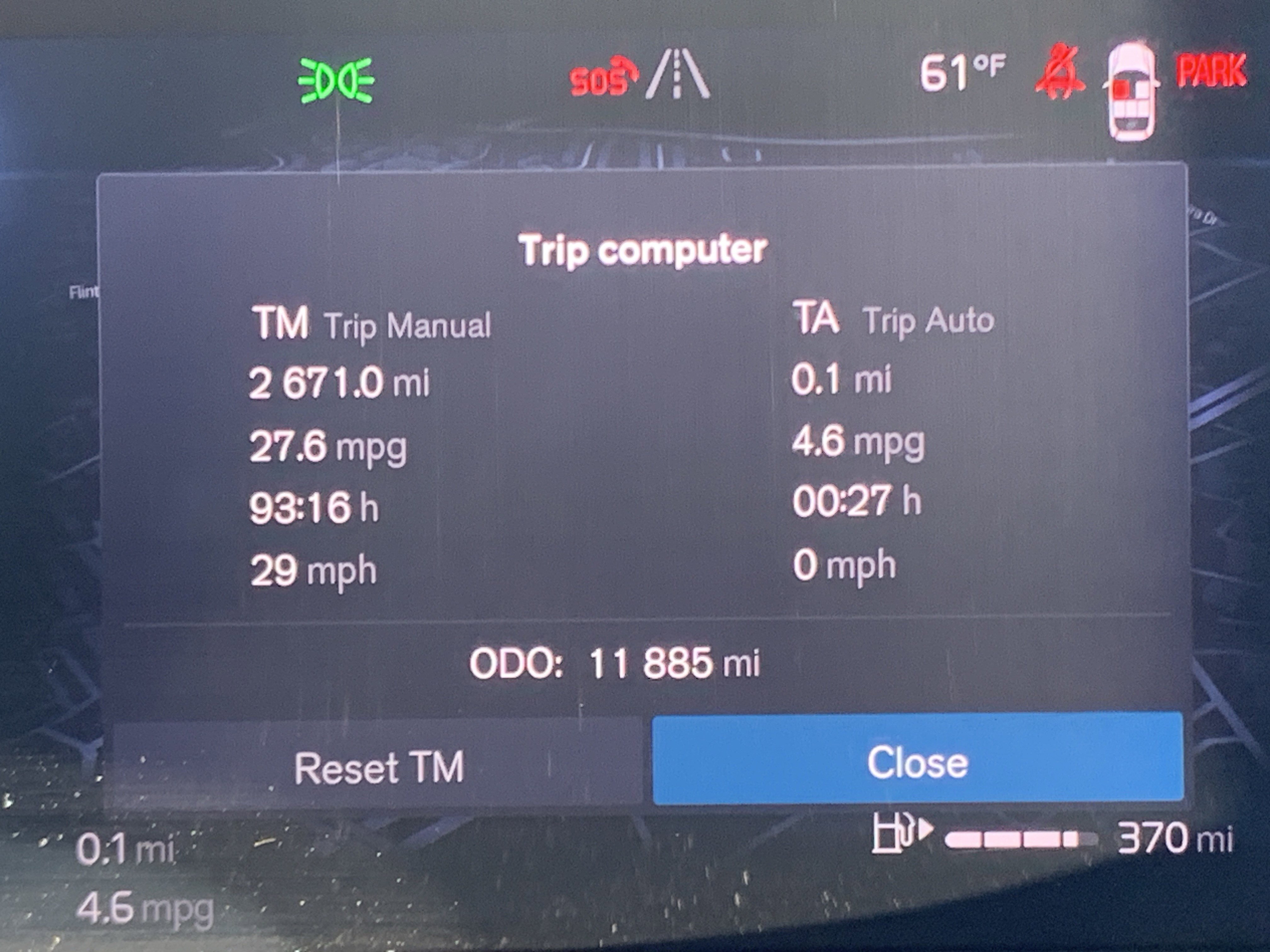 Used 2025 Volvo XC40 B5 Plus image 22