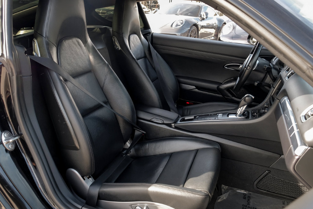 Used 2014 Porsche Cayman RWD image 32