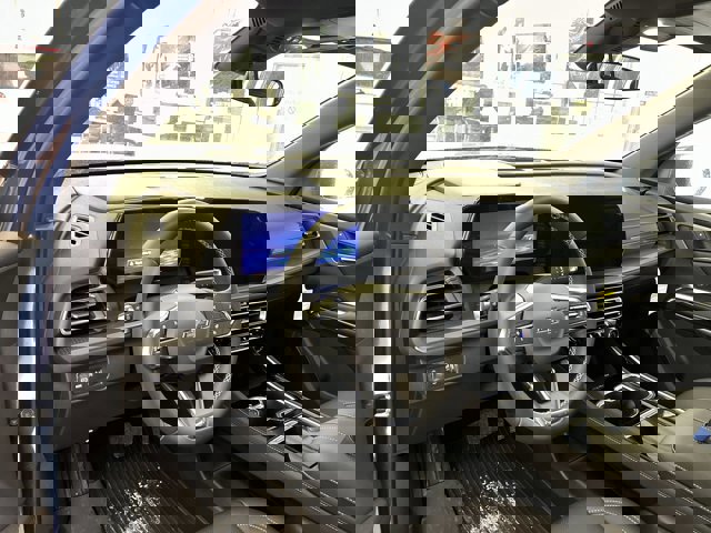 Used 2024 Chevrolet Traverse LT w/ Midnight/Sport Edition image 10