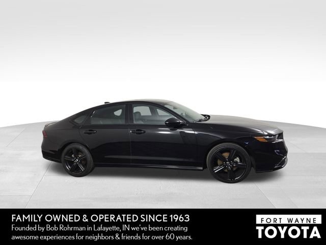 Used 2024 Honda Accord Sport image 5