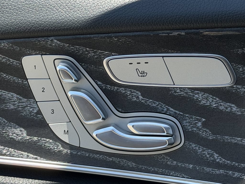 Used 2021 Mercedes-Benz E 350 4MATIC Sedan image 26