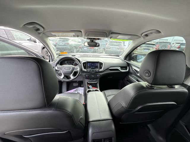 Used 2021 GMC Terrain SLT w/ Elevation Edition image 19