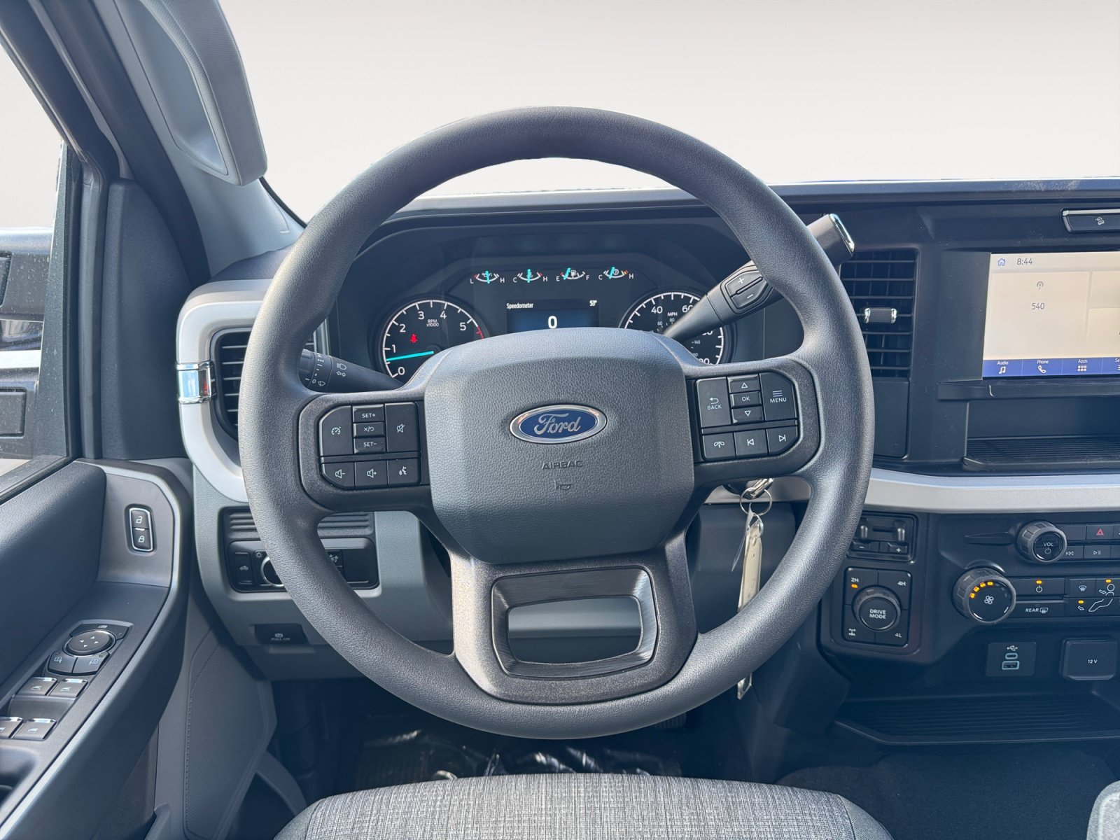 New 2026 Ford F250 XLT w/ FX4 Off-Road Package AWD/4WD image 16