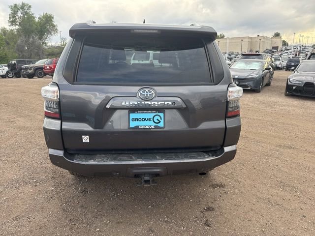 Used 2015 Toyota 4Runner SR5 AWD/4WD image 5