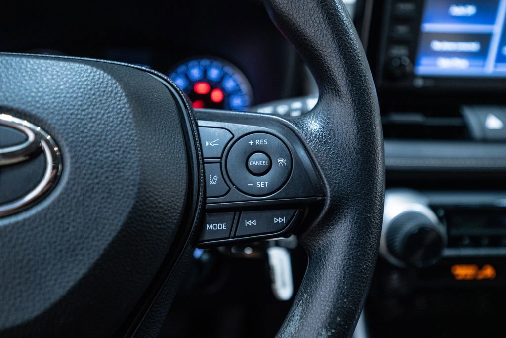 Certified 2020 Toyota RAV4 LE w/ All Weather Liner Package image 20