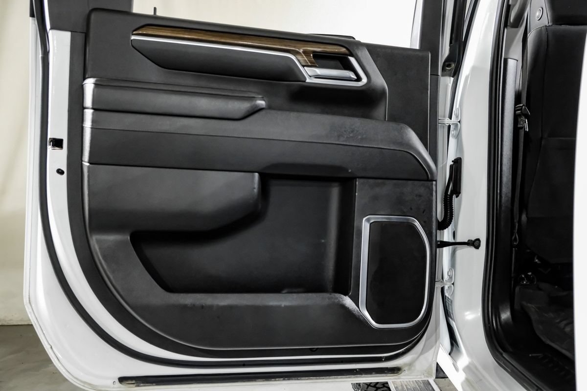 Used 2025 Chevrolet Silverado 2500 LT AWD/4WD image 37