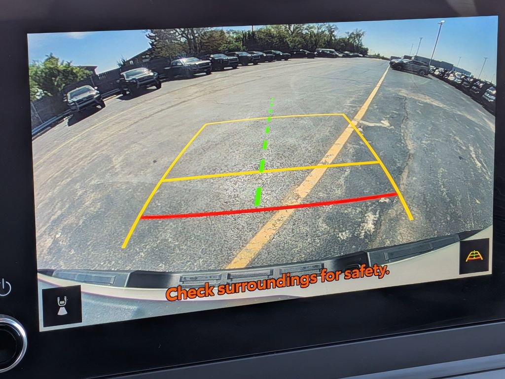 Used 2024 Toyota Tacoma SR RWD image 16