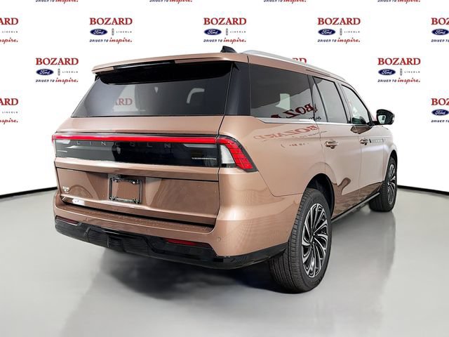New 2026 Lincoln Navigator Black Label AWD/4WD image 8