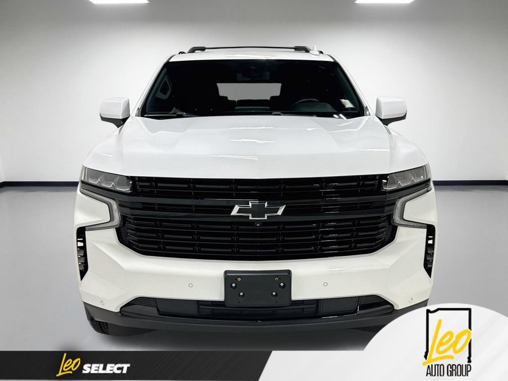 Used 2023 Chevrolet Suburban RST w/ Luxury Package AWD/4WD image 2