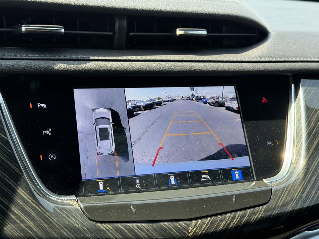 Certified 2022 Cadillac XT6 Premium Luxury w/ Technology Package image 23
