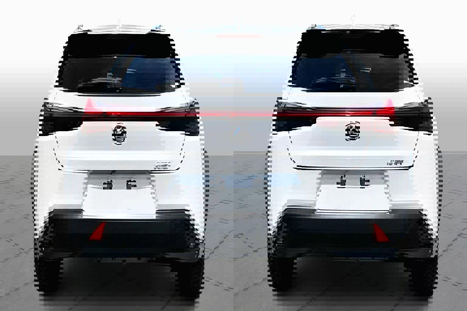 Used 2019 Lexus UX 200 w/ Accessory Package 2 image 5