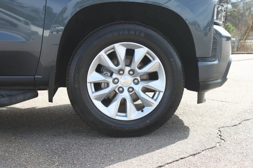 Used 2022 Chevrolet Silverado 1500 Custom image 4