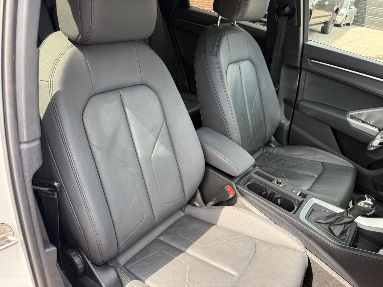 Used 2020 Audi Q3 2.0T Premium AWD/4WD image 9