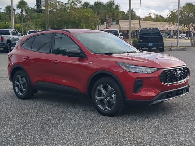 New 2026 Ford Escape ST-Line w/ Tech Pack #1 FWD image 2