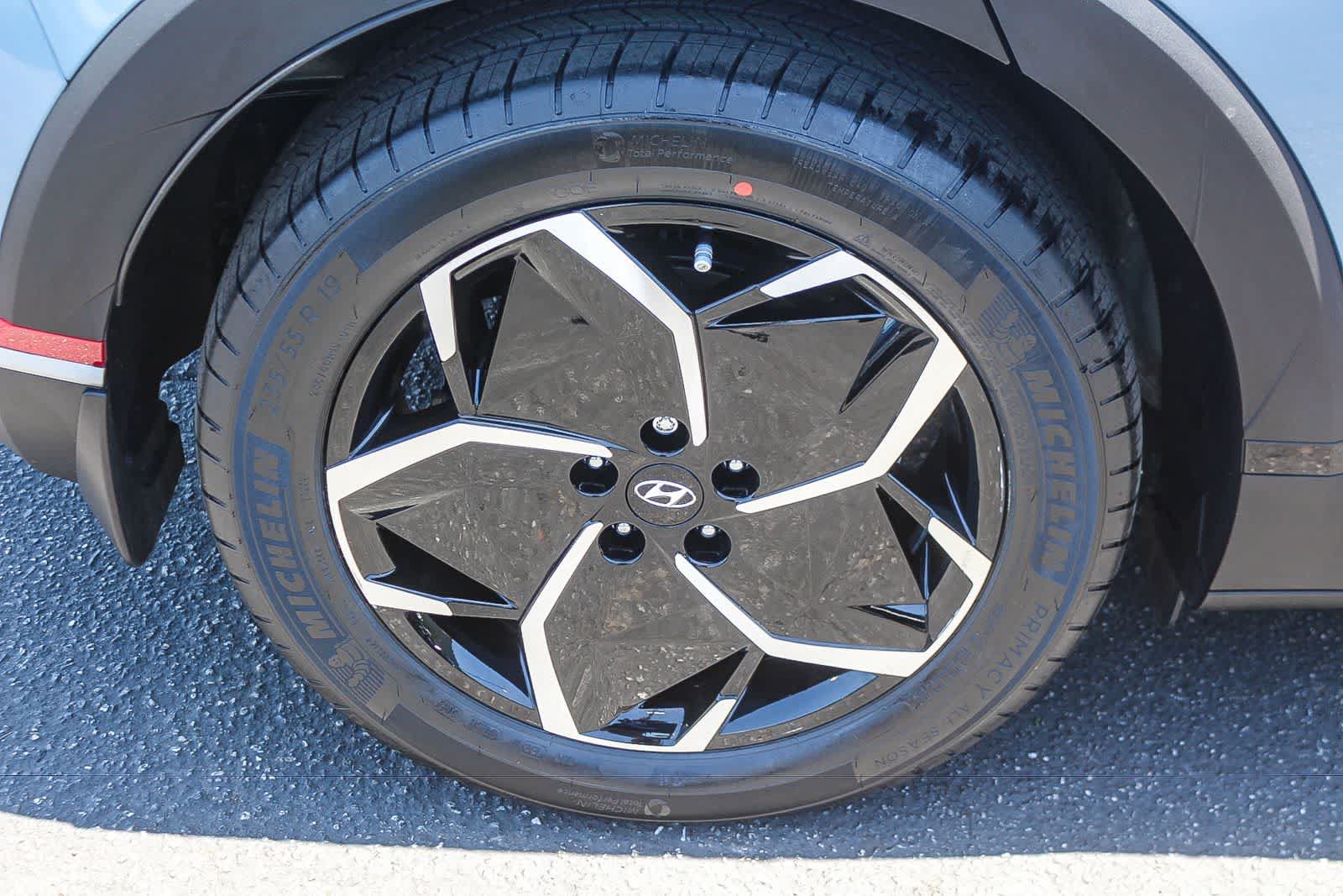 Certified 2024 Hyundai Ioniq 5 SEL RWD image 11