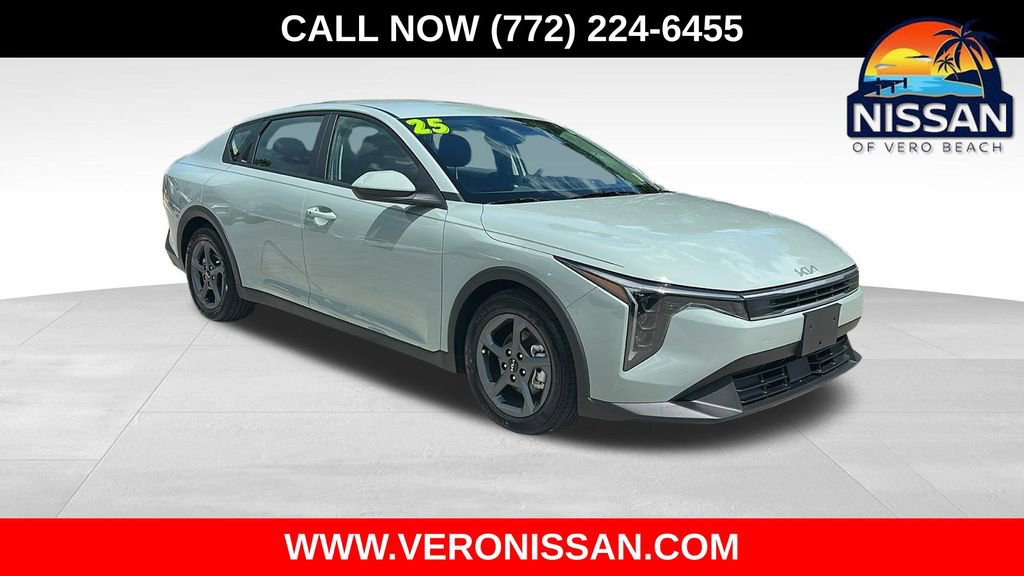 Used 2025 Kia K4 LXS
