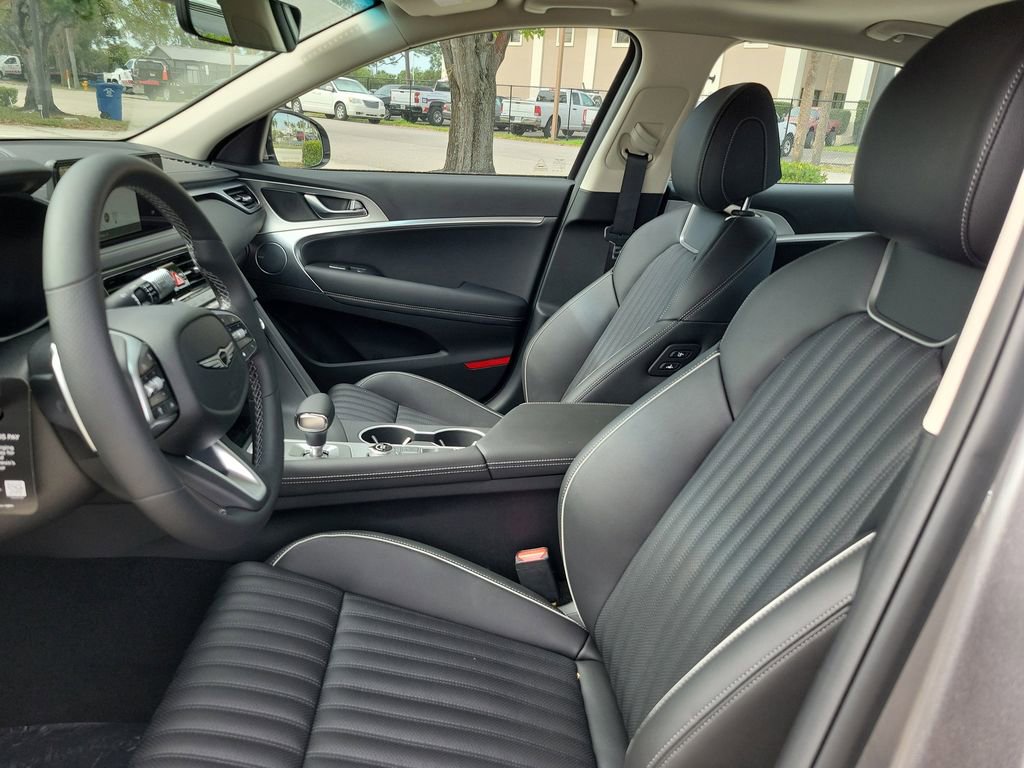 New 2026 Genesis G70 2.5T Prestige image 6