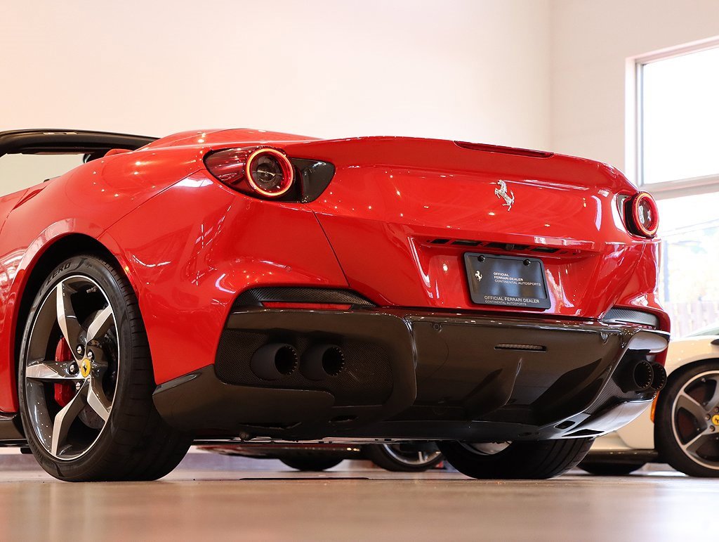 Certified 2022 Ferrari Portofino M image 65