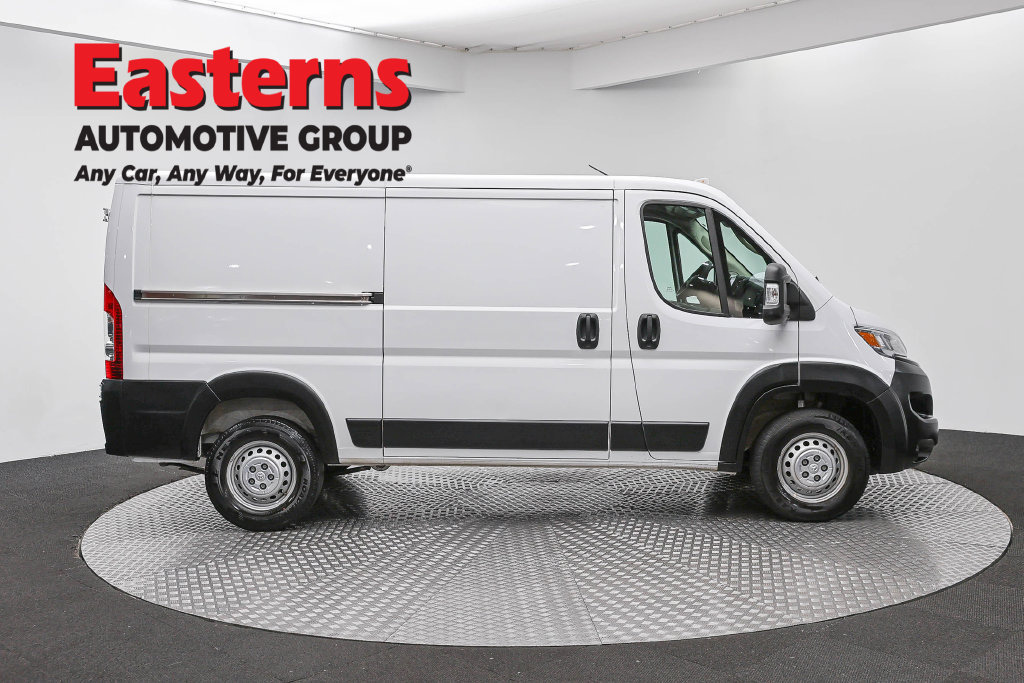 Used 2025 RAM ProMaster 2500 w/ Convenience Group FWD image 5