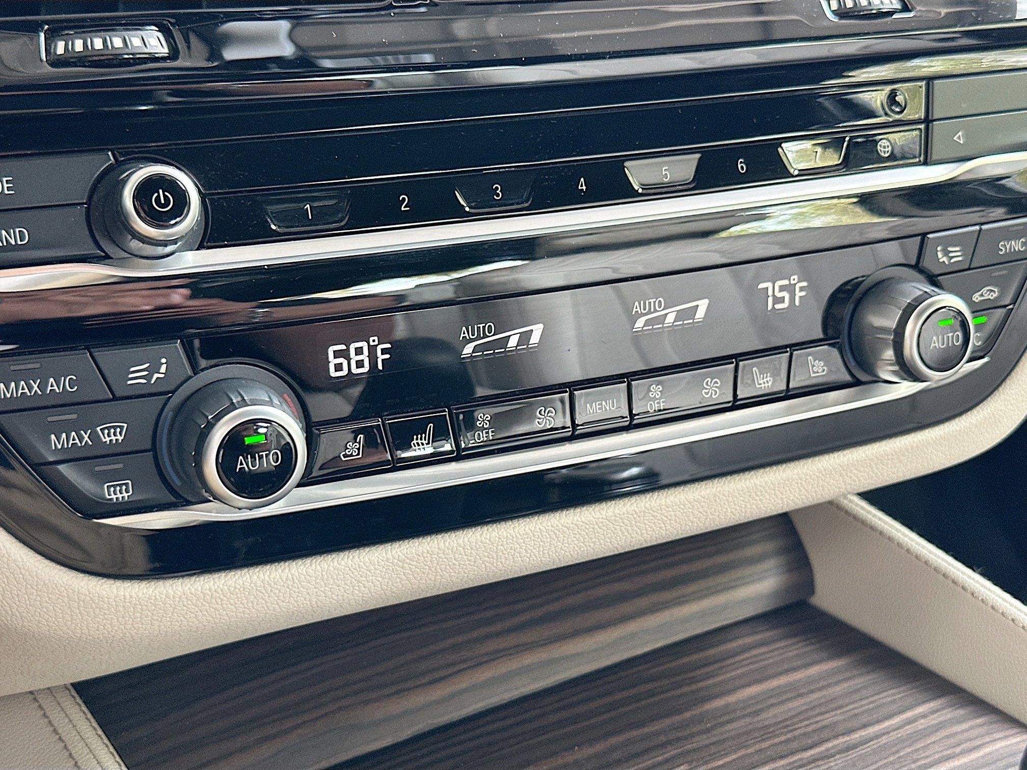 Certified 2023 BMW 540i w/ M Sport Package image 16