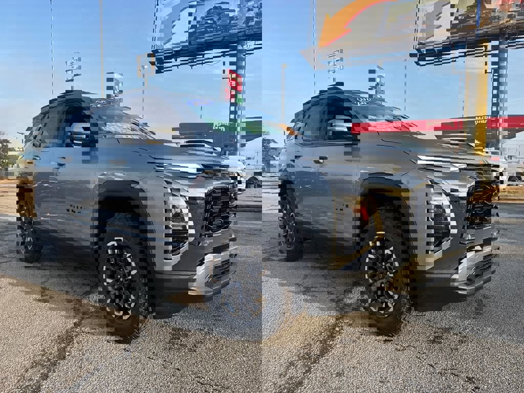 New 2026 Chevrolet Equinox ACTIV w/ Convenience Package III image 9