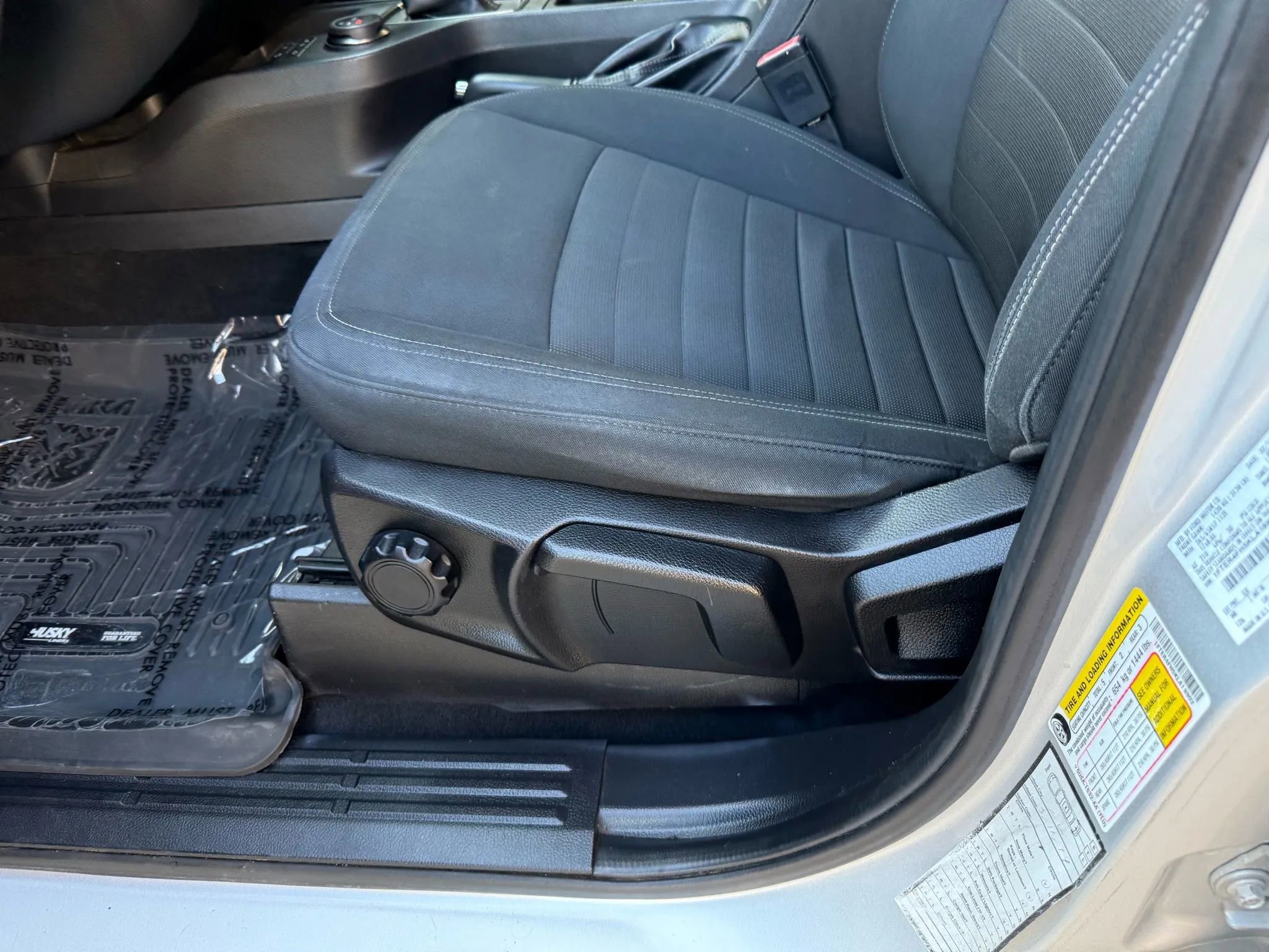 Used 2019 Ford Ranger XLT w/ FX4 Off-Road Package image 12