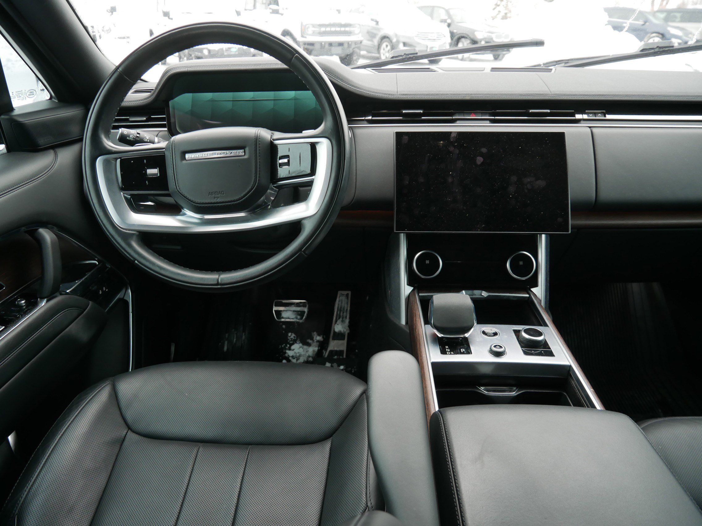 Used 2023 Land Rover Range Rover SE image 8