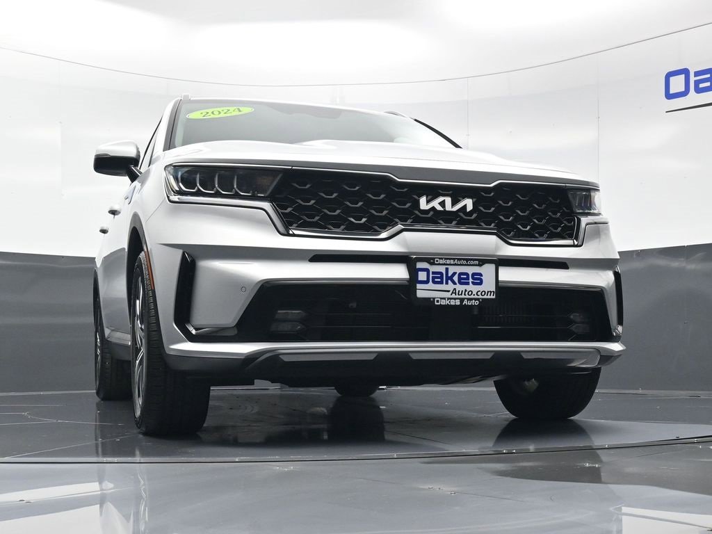 Certified 2024 Kia Sorento EX image 42