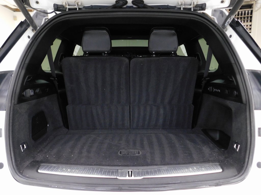 Used 2022 Jeep Grand Cherokee L Overland w/ Luxury Tech Group IV image 87