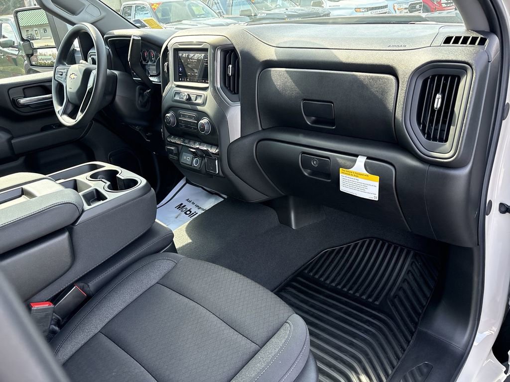 New 2026 Chevrolet Silverado 2500 Custom w/ Custom Value Package image 29