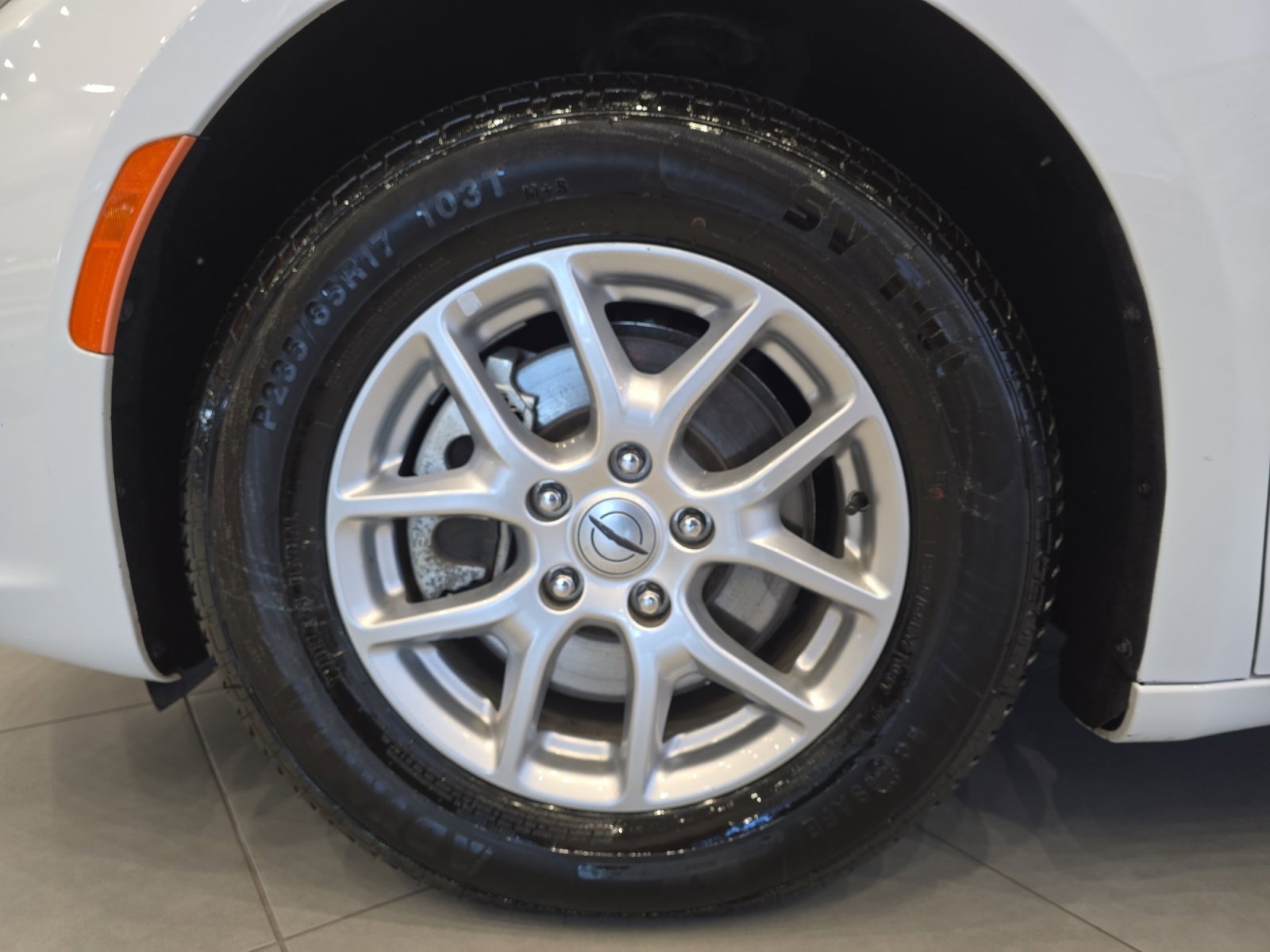 Used 2022 Chrysler Pacifica Touring-L FWD image 11