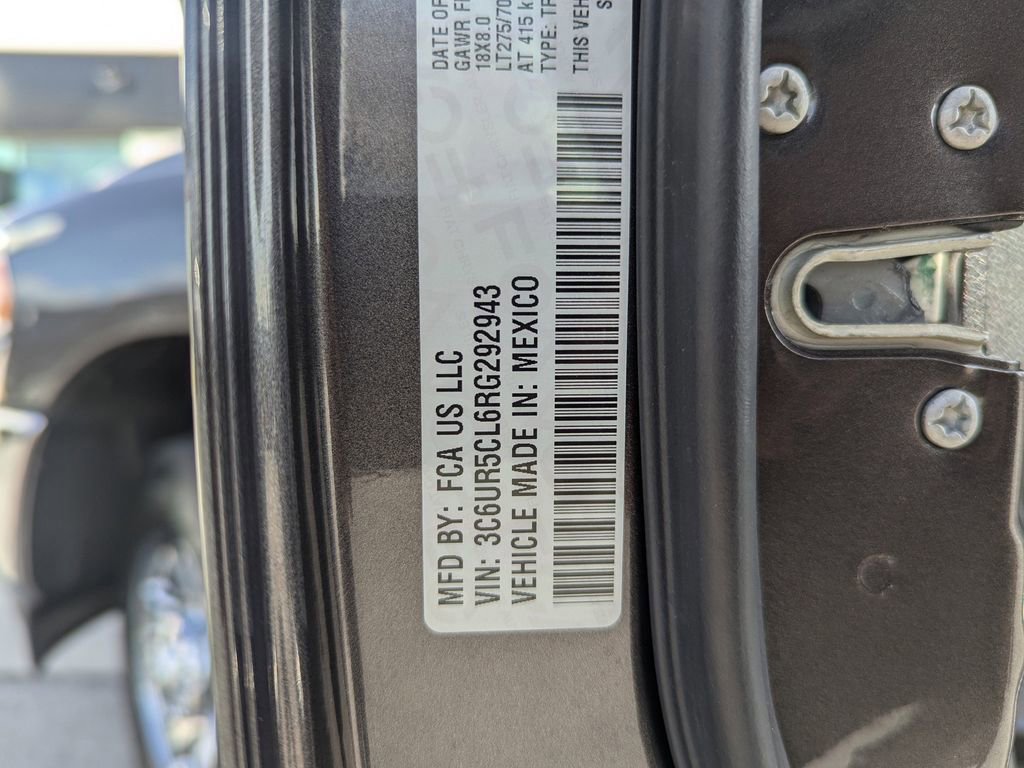 Used 2024 RAM 2500 Tradesman w/ Chrome Appearance Group image 30