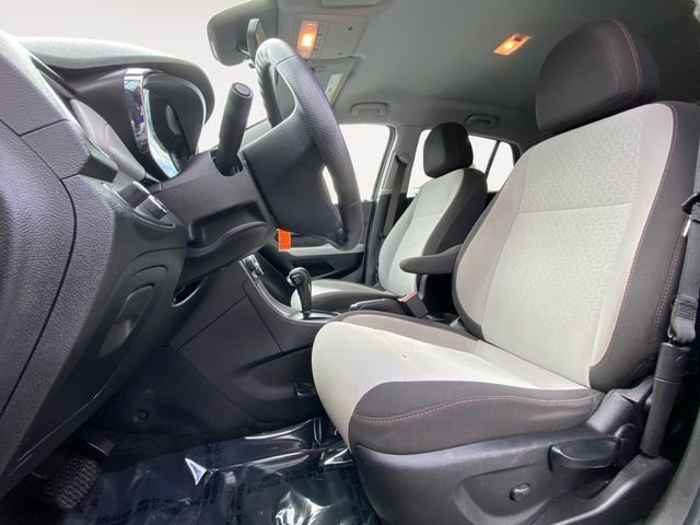 Used 2020 Chevrolet Trax LS w/ Tint and Cruise Package image 9